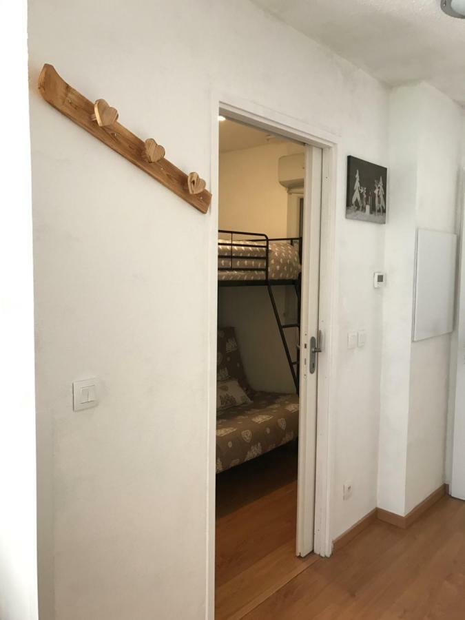 Appartement Tt Confort Au Coeur Des Montagnes Avec Vue Sur Les Montagnes Wifi Luz-Saint-Sauveur Eksteriør billede