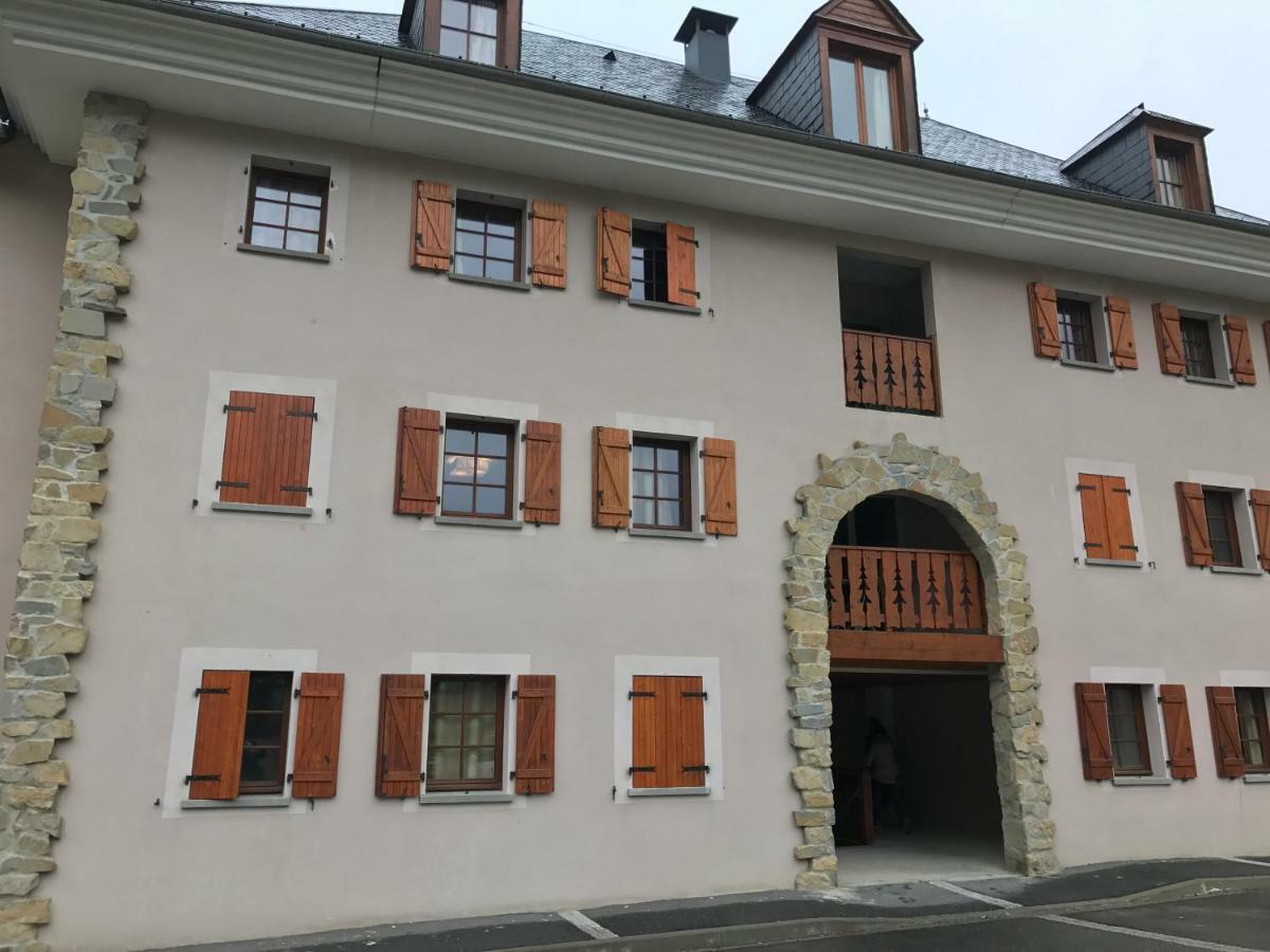 Appartement Tt Confort Au Coeur Des Montagnes Avec Vue Sur Les Montagnes Wifi Luz-Saint-Sauveur Eksteriør billede